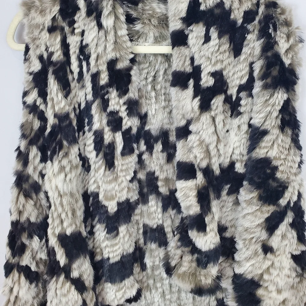 Alice + Olivia India Real Rabbit Fur Cascade Vest in Grey & Black Size Medium